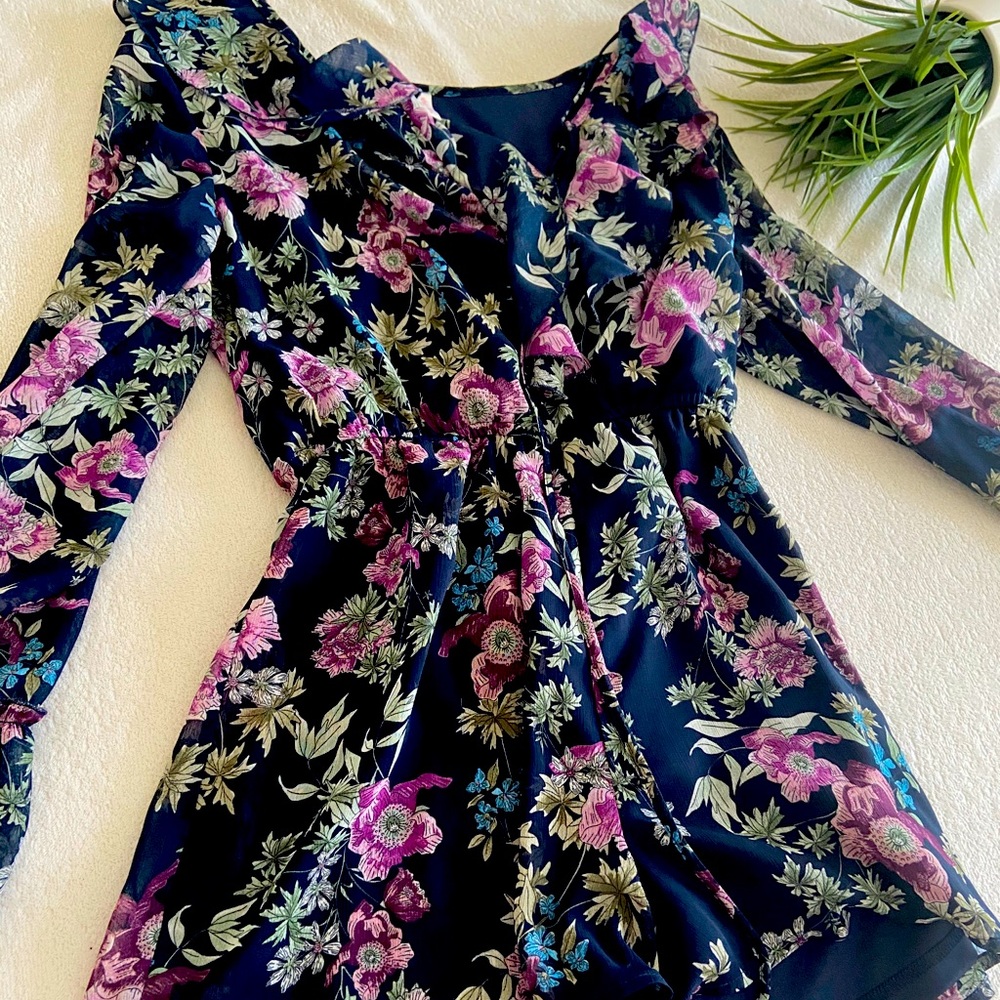 LONG SLEEVE ROMPER